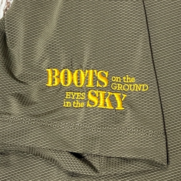 Nike Golf Boots on the Ground Eyes on the Sky Polo Golfer Mens Shirt - Picture 4 of 5